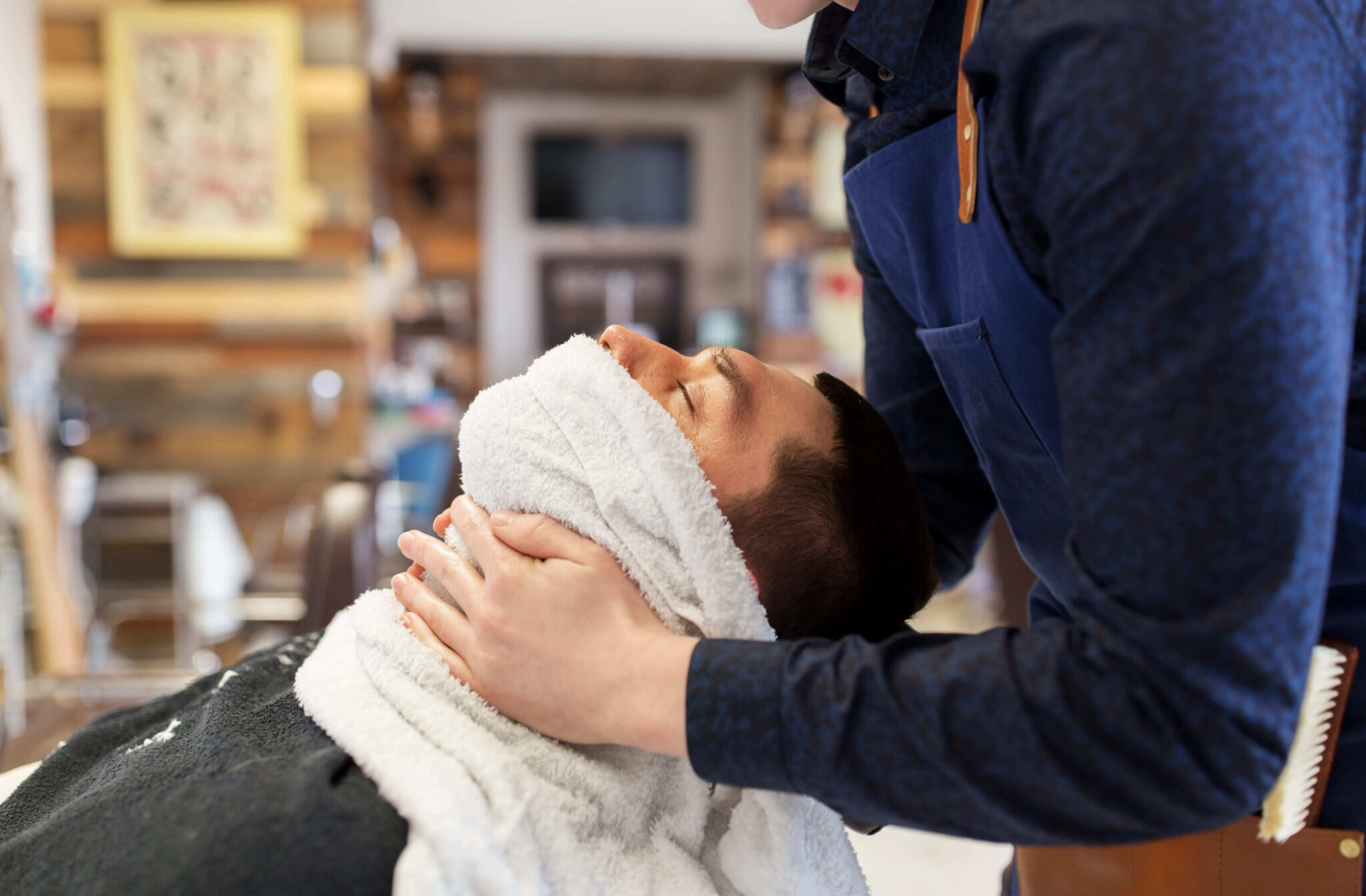 Hot Towel Shave In Phoenix Az Vip Barber Shop